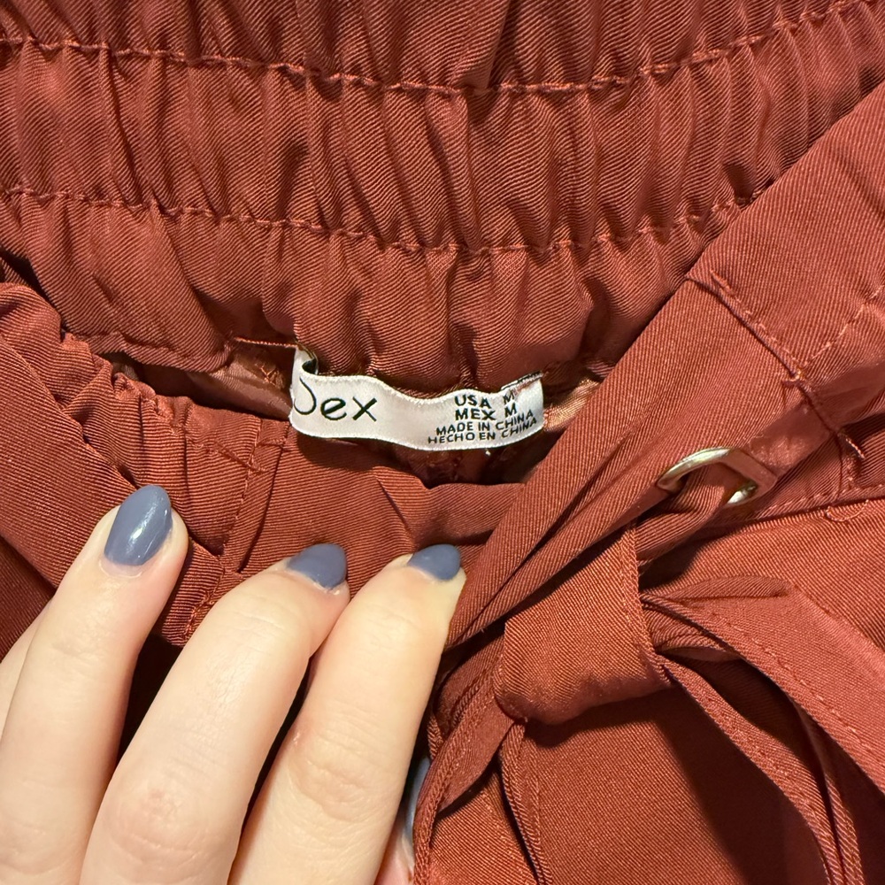 Dex - Pants - Picture 5 of 7